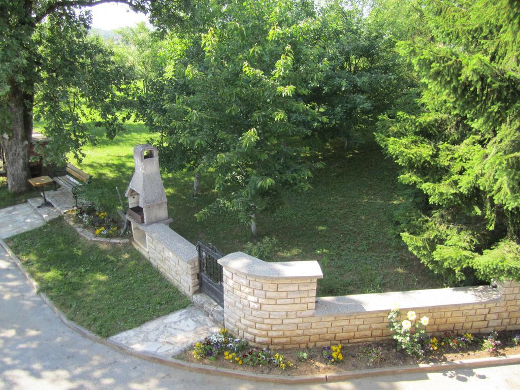 Guest House Sveti Marko Gacka Otocac Bagian luar foto