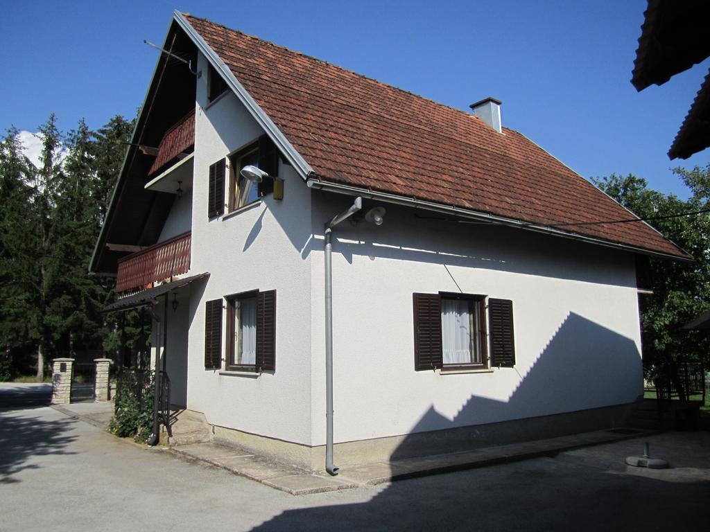 Guest House Sveti Marko Gacka Otocac Bagian luar foto