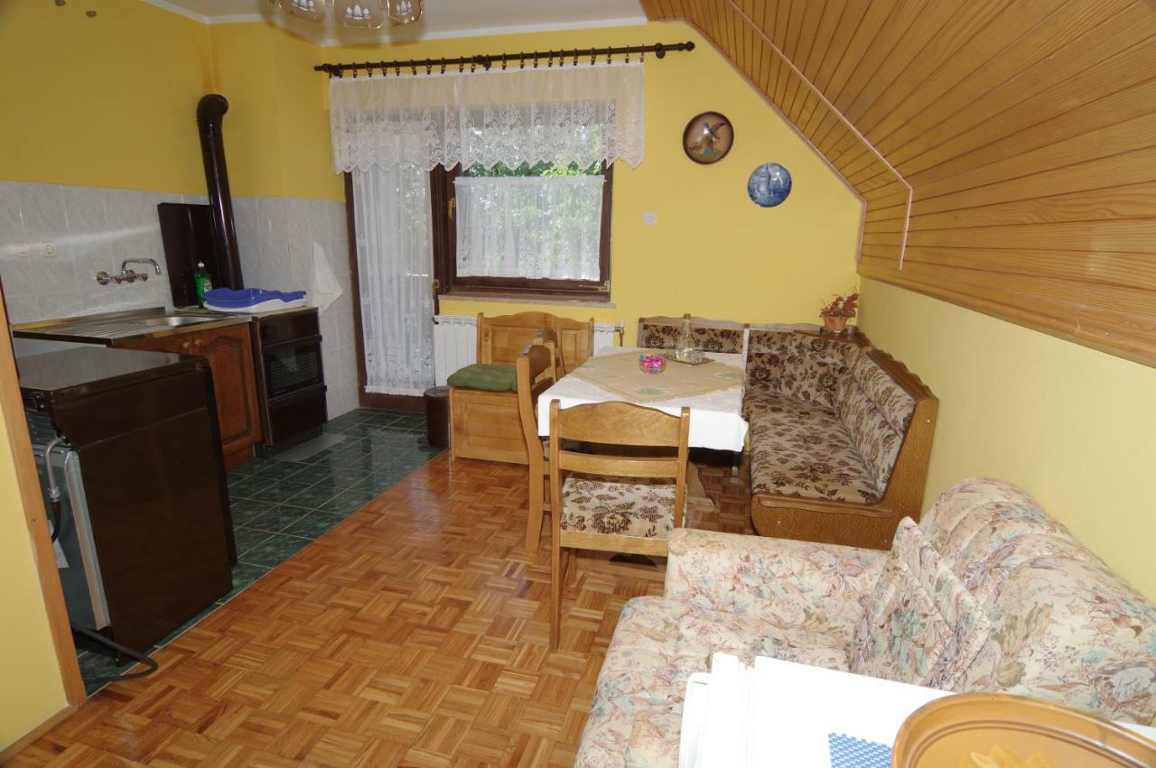 Guest House Sveti Marko Gacka Otocac Bagian luar foto