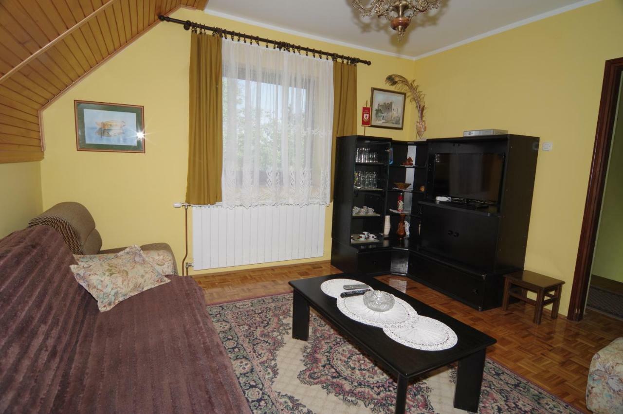 Guest House Sveti Marko Gacka Otocac Bagian luar foto