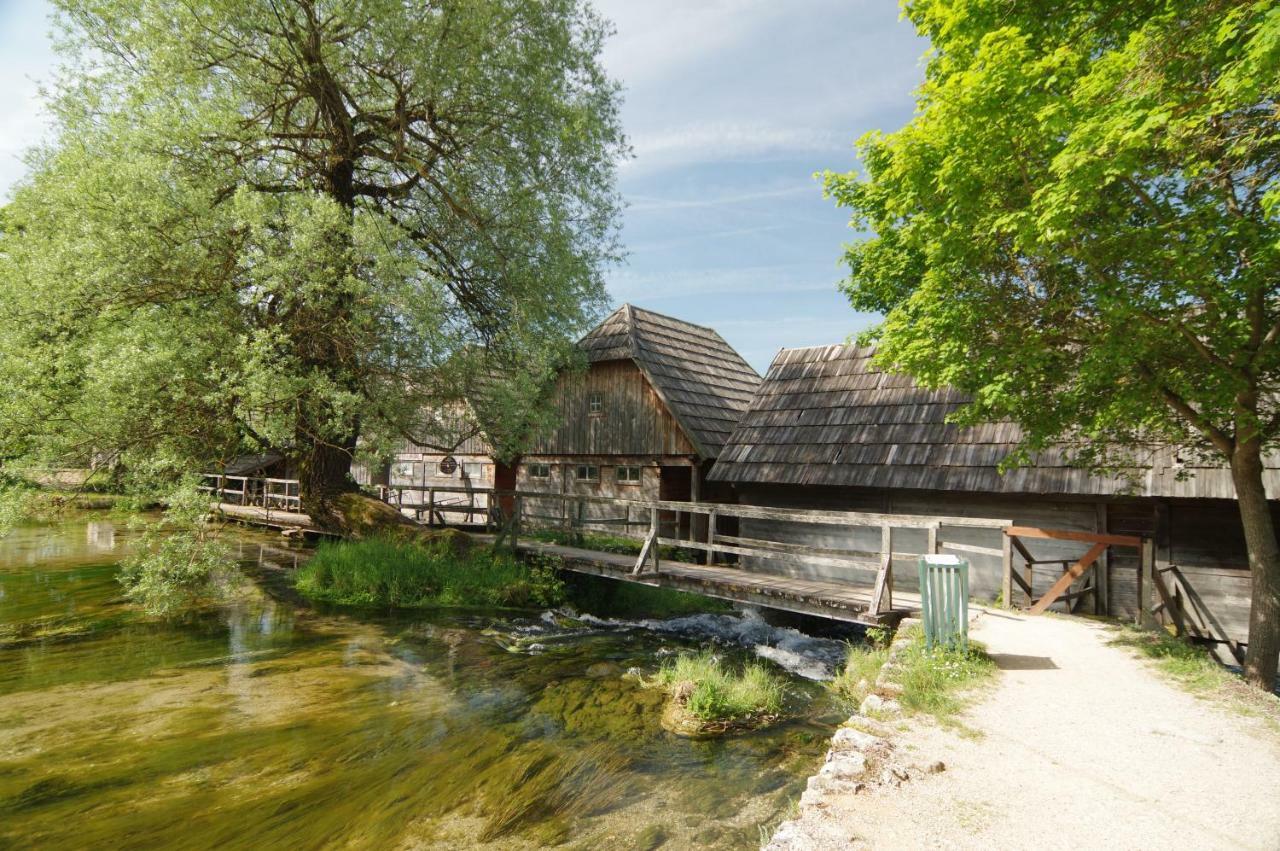Guest House Sveti Marko Gacka Otocac Bagian luar foto