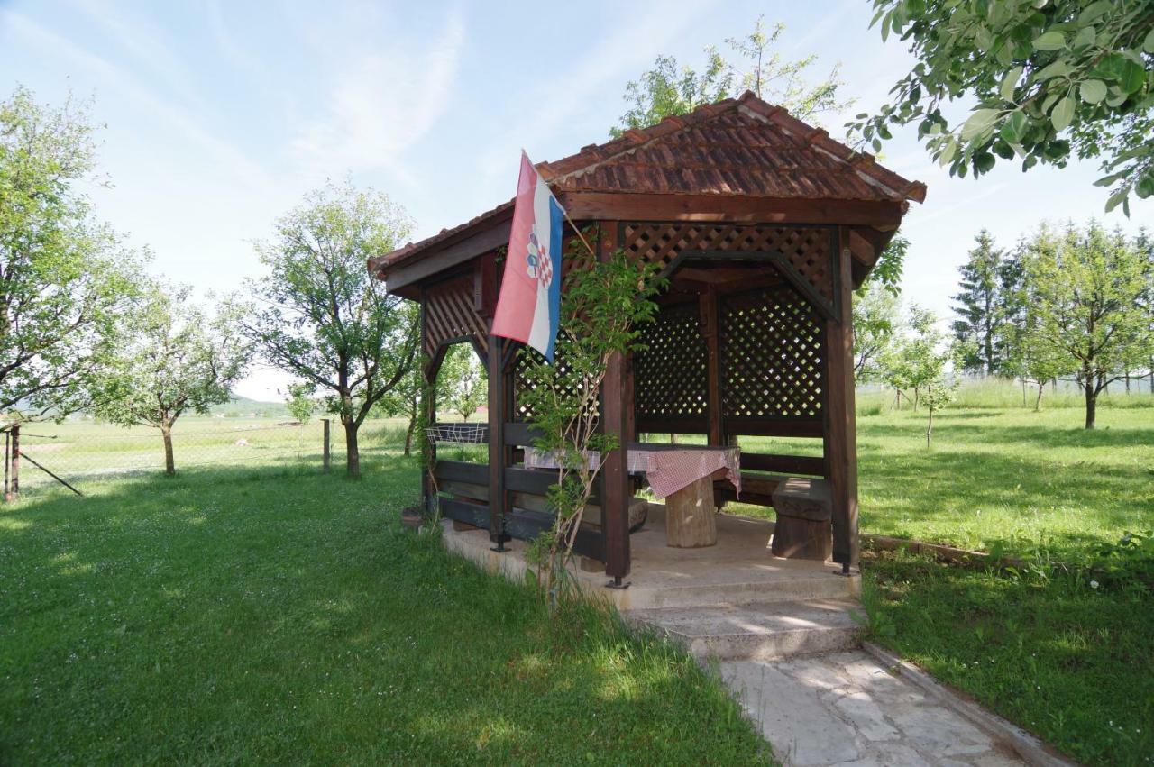Guest House Sveti Marko Gacka Otocac Bagian luar foto